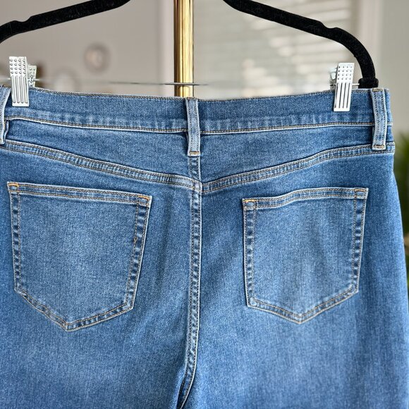 Land's End Recover Denim High Rise Wide Leg Crop Jeans Sz 14 - Picture 5 of 13